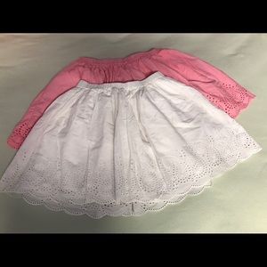Set of 2 beautiful Gap skirts